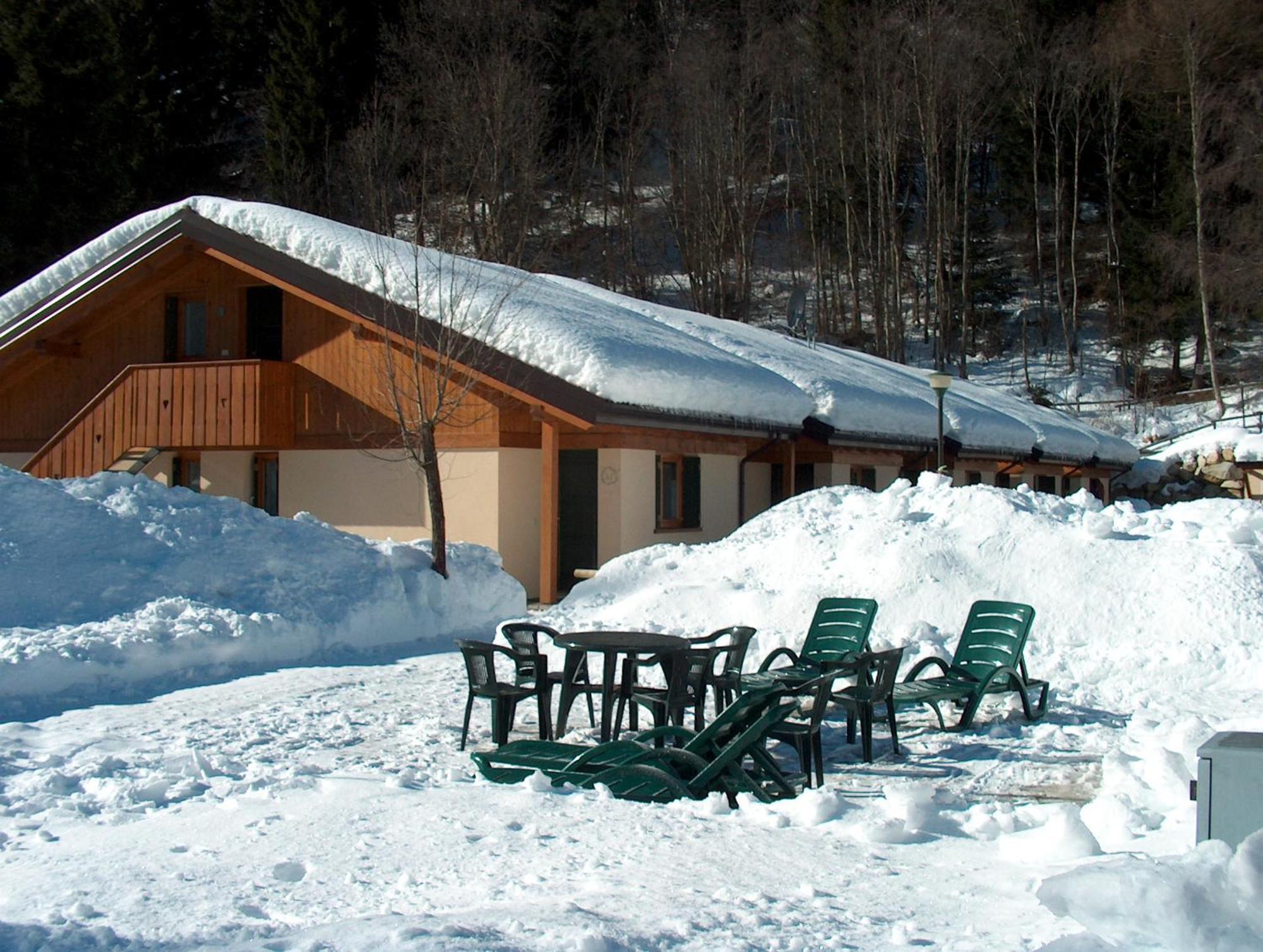 Chalet Presanella Temù Екстериор снимка