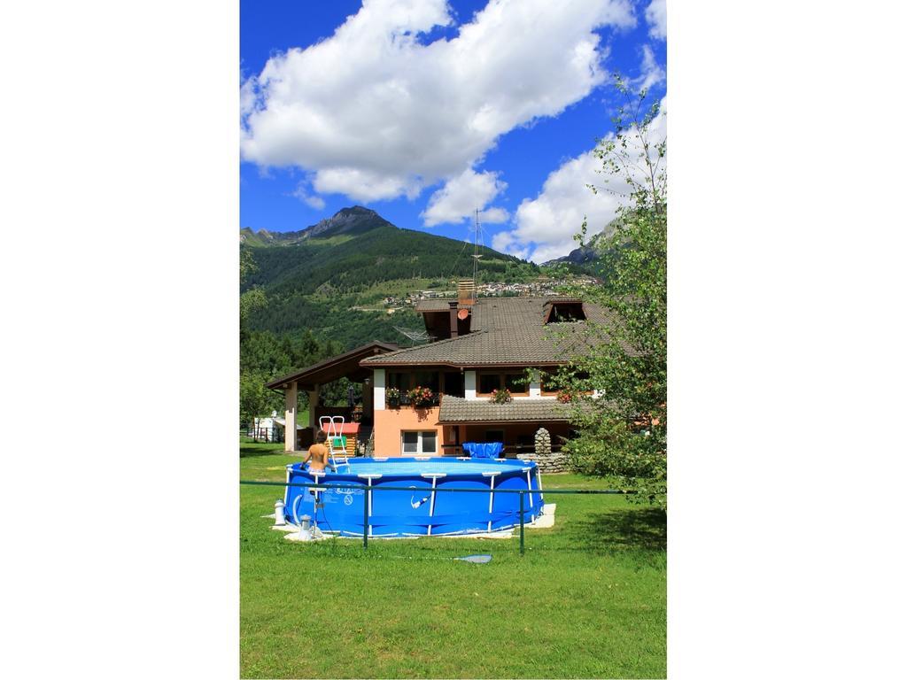 Chalet Presanella Temù Екстериор снимка
