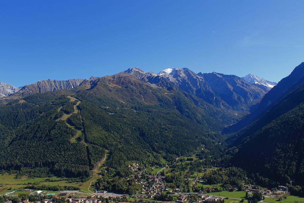 Chalet Presanella Temù Екстериор снимка